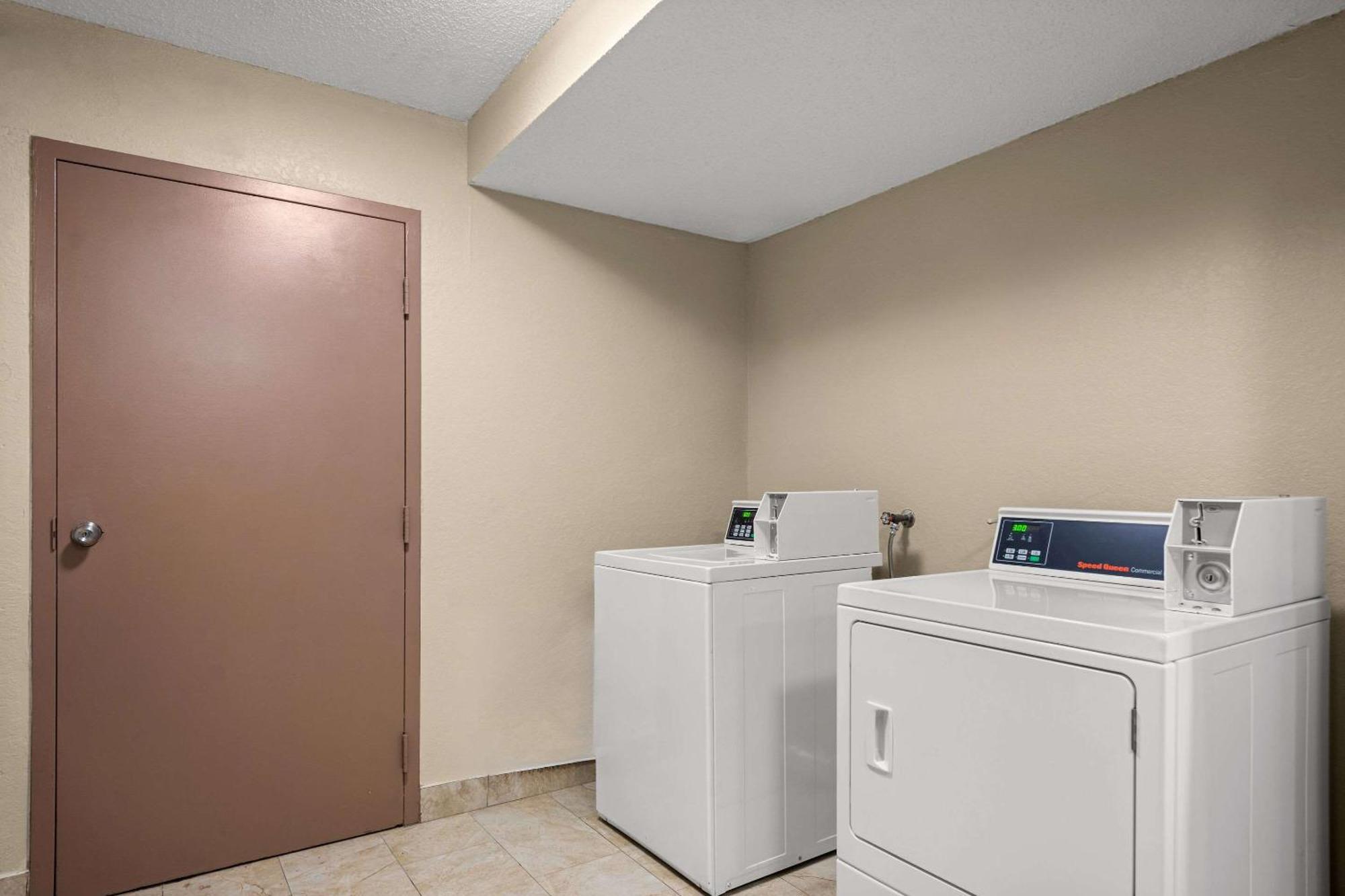 Quality Inn Sarasota I-75 Luaran gambar