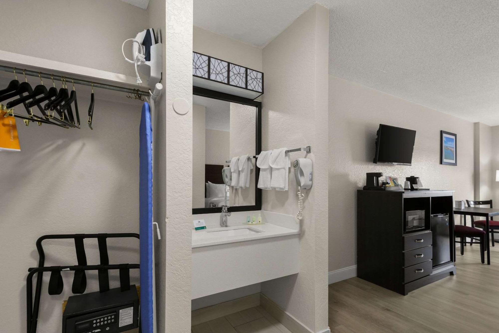 Quality Inn Sarasota I-75 Luaran gambar