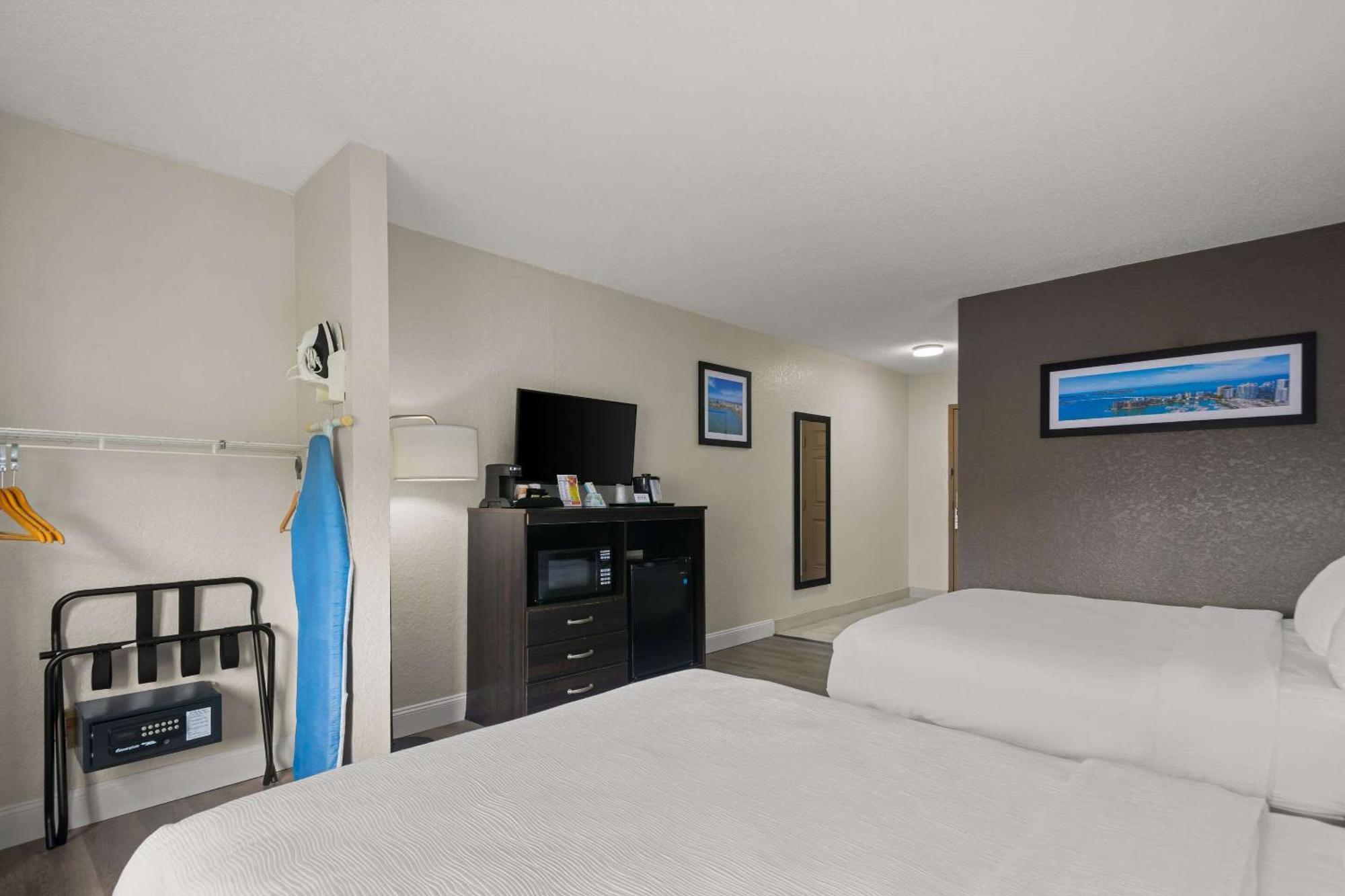 Quality Inn Sarasota I-75 Luaran gambar